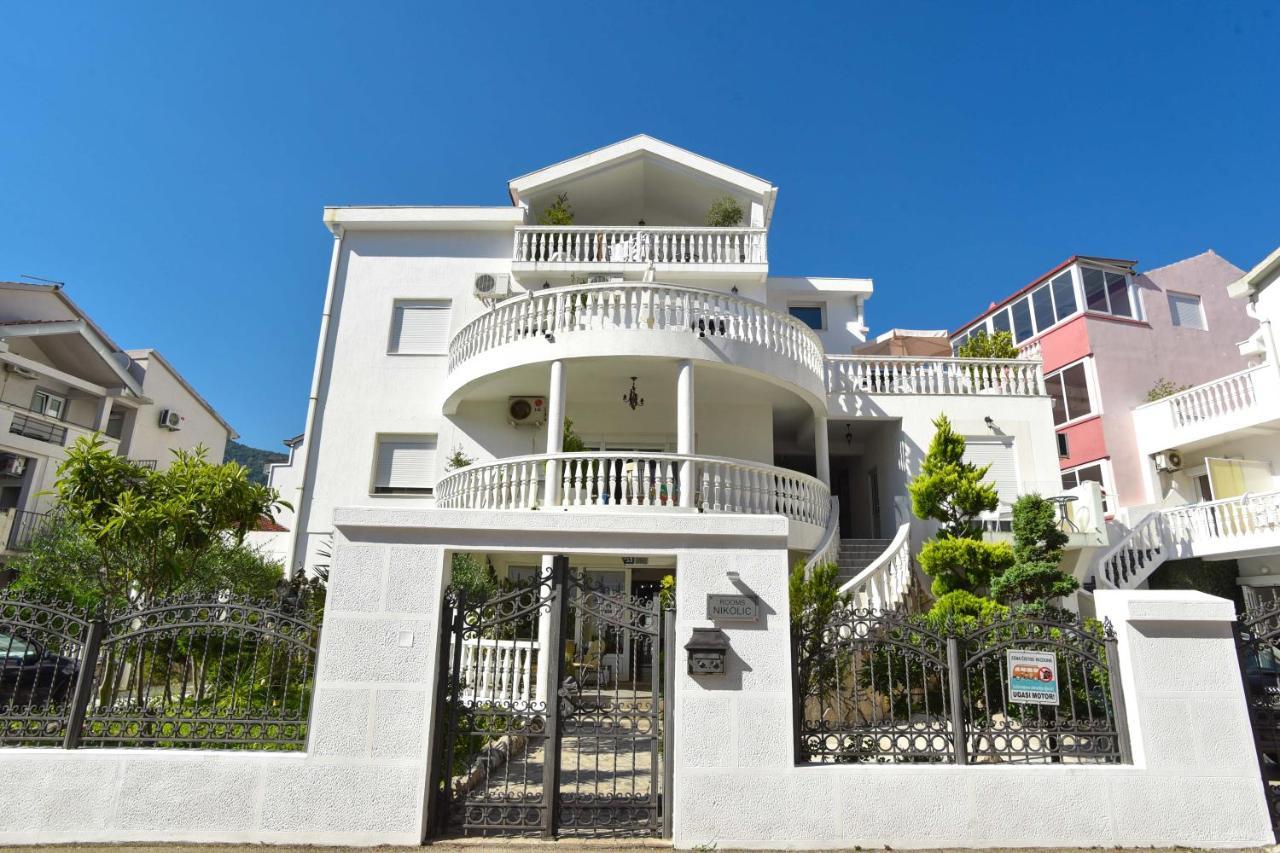 Apartments Adok Будва Екстер'єр фото