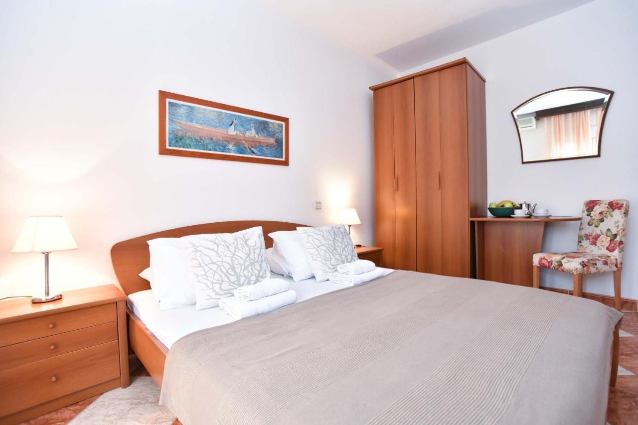 Apartments Adok Будва Екстер'єр фото