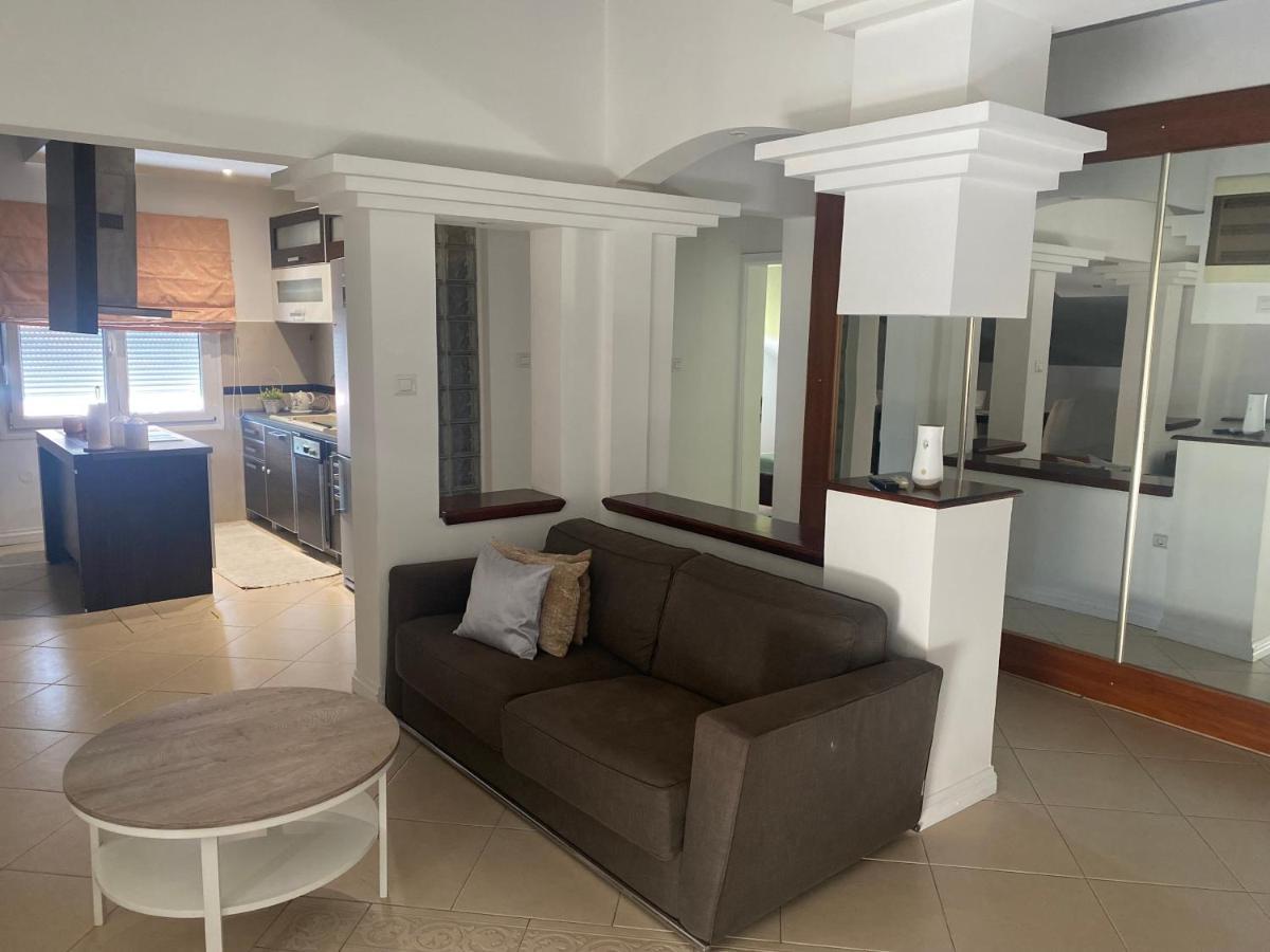 Apartments Adok Будва Екстер'єр фото