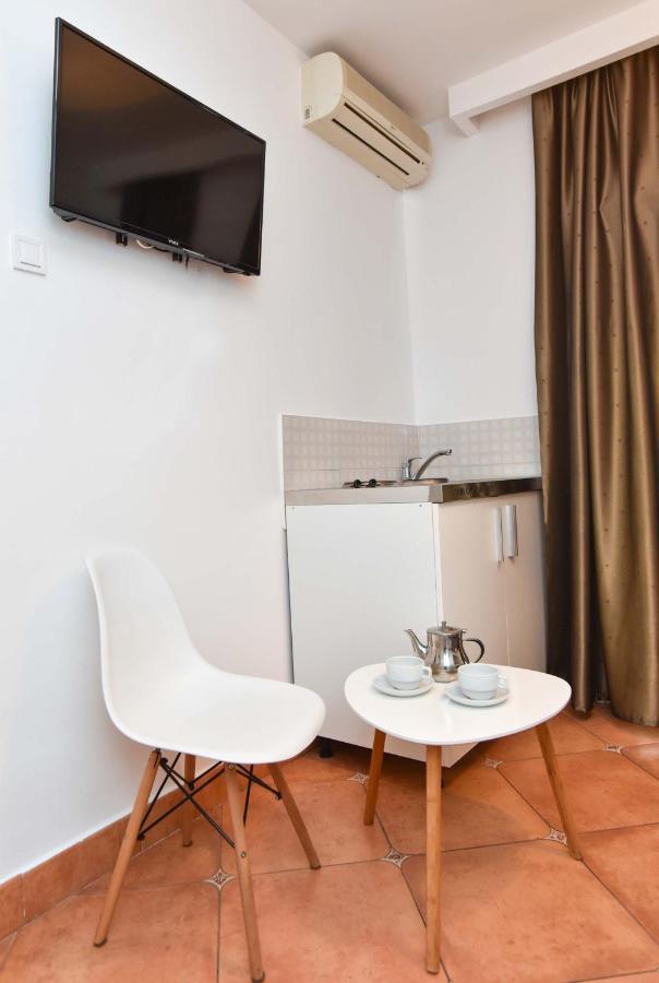 Apartments Adok Будва Екстер'єр фото
