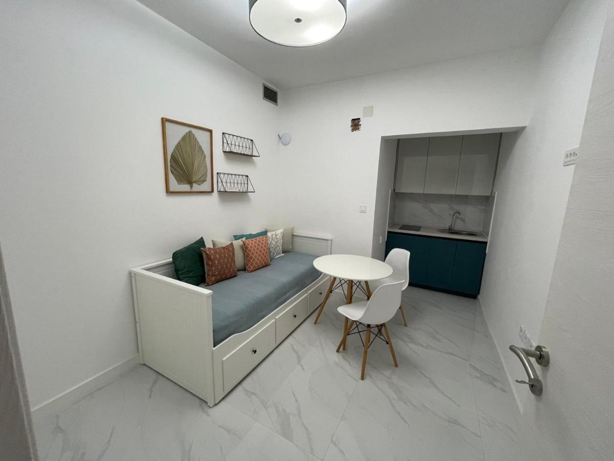 Apartments Adok Будва Екстер'єр фото
